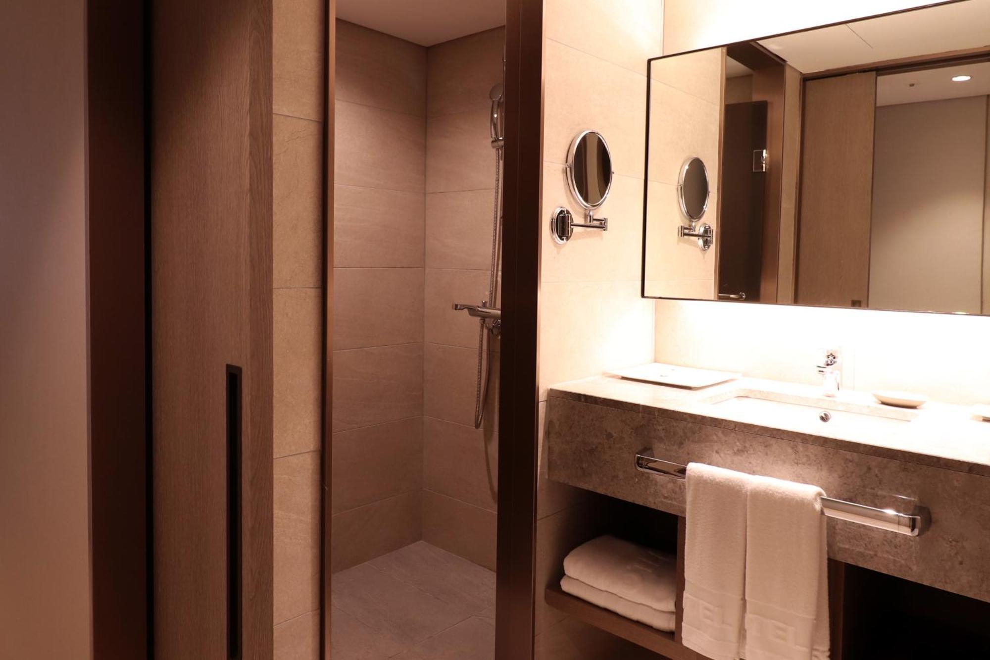 Hotel Pj Myeongdong Seoul Exterior photo