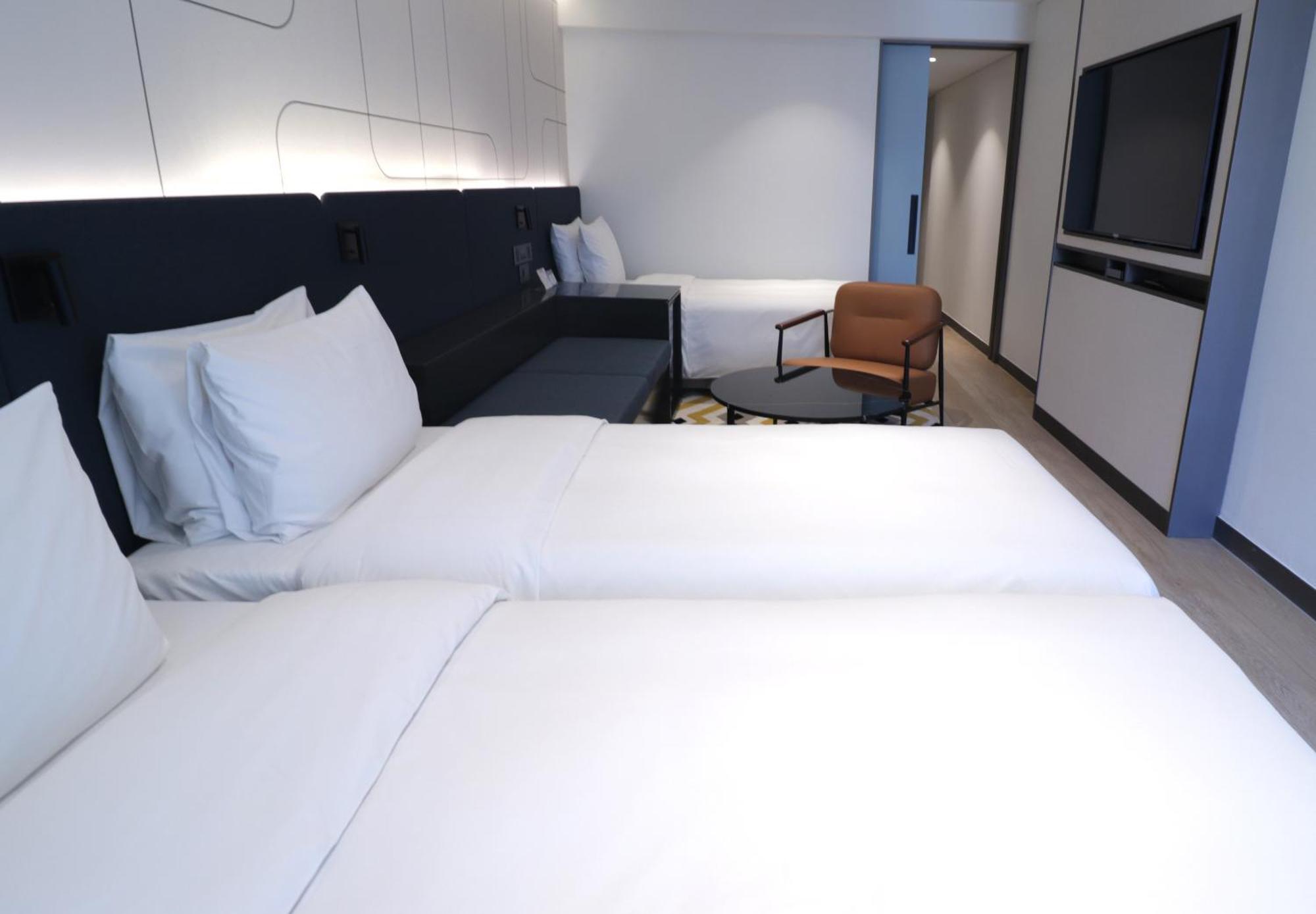 Hotel Pj Myeongdong Seoul Exterior photo
